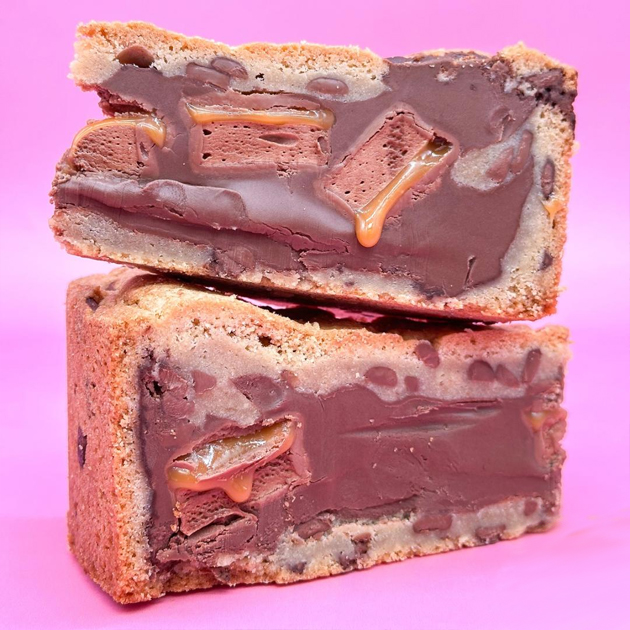 Deep Filled Cookie Pie Slice – Mars Bar Gallery Image