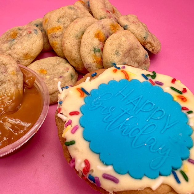 Funfetti Dunker Birthday Box Gallery Image